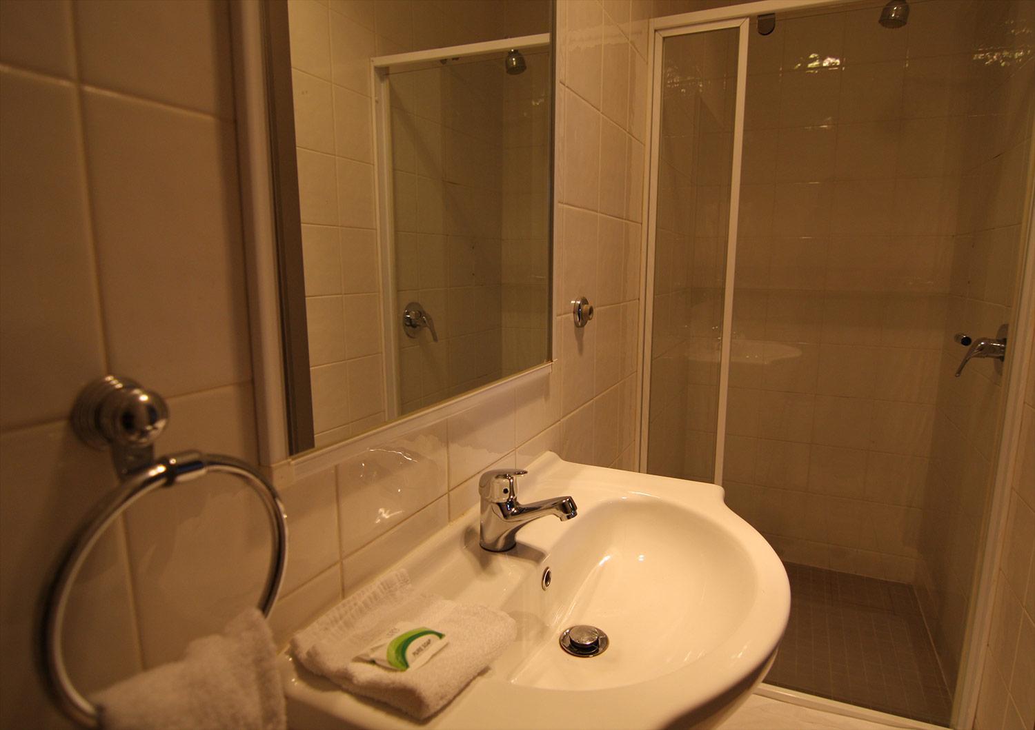 Guiding Star Motel & Hotel Brooklyn Room photo